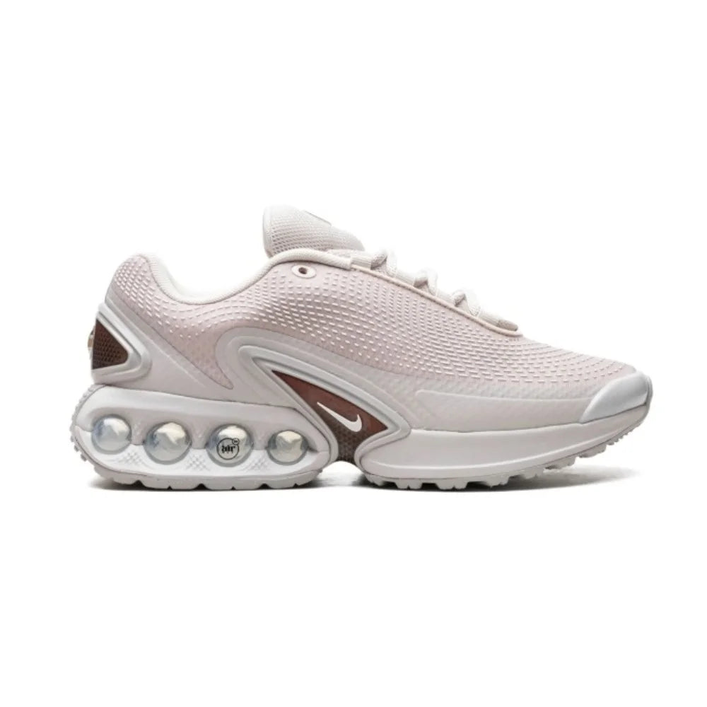Nike Air Max DN Light Orewood Brown