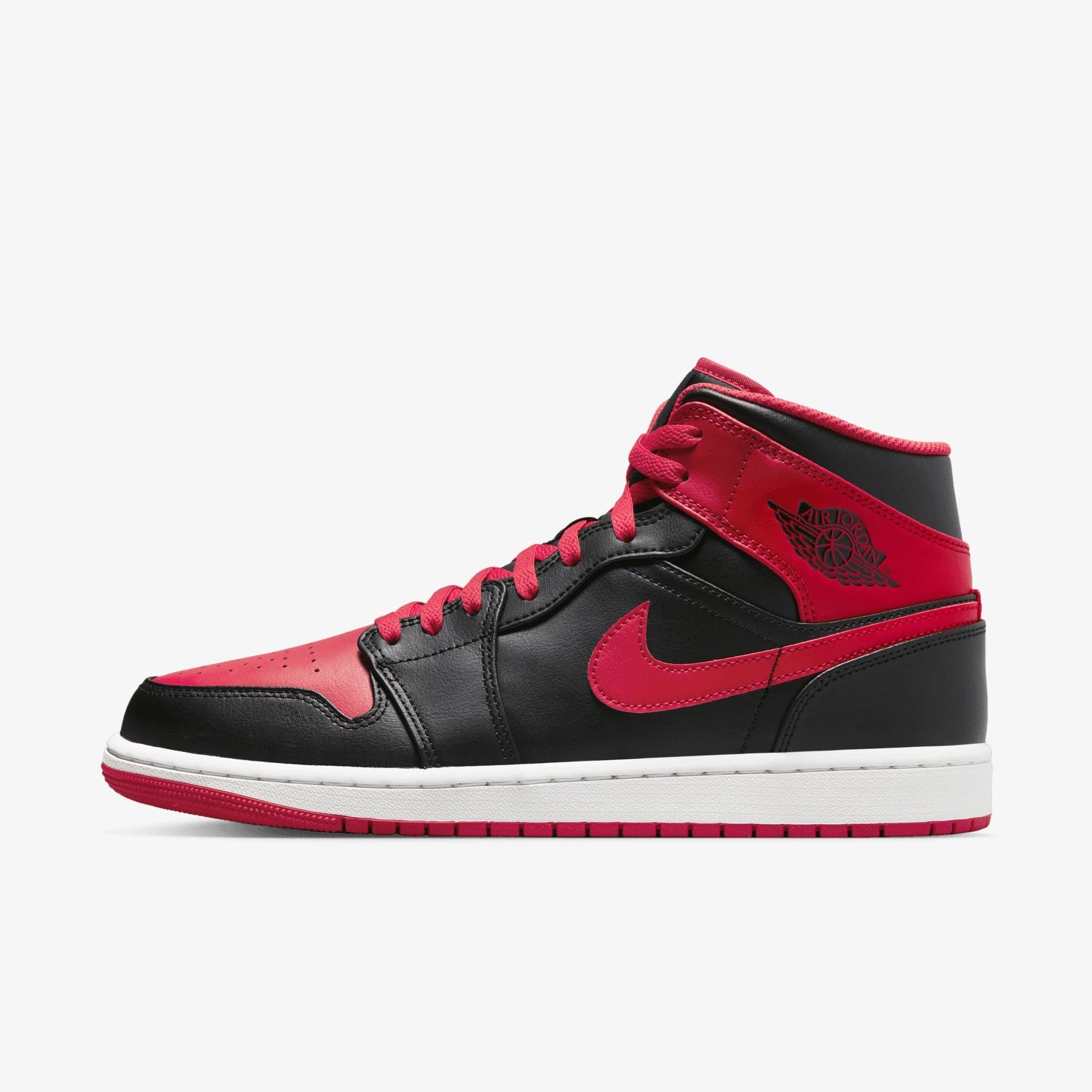 Air Jordan 1 Mid ‘Bred’