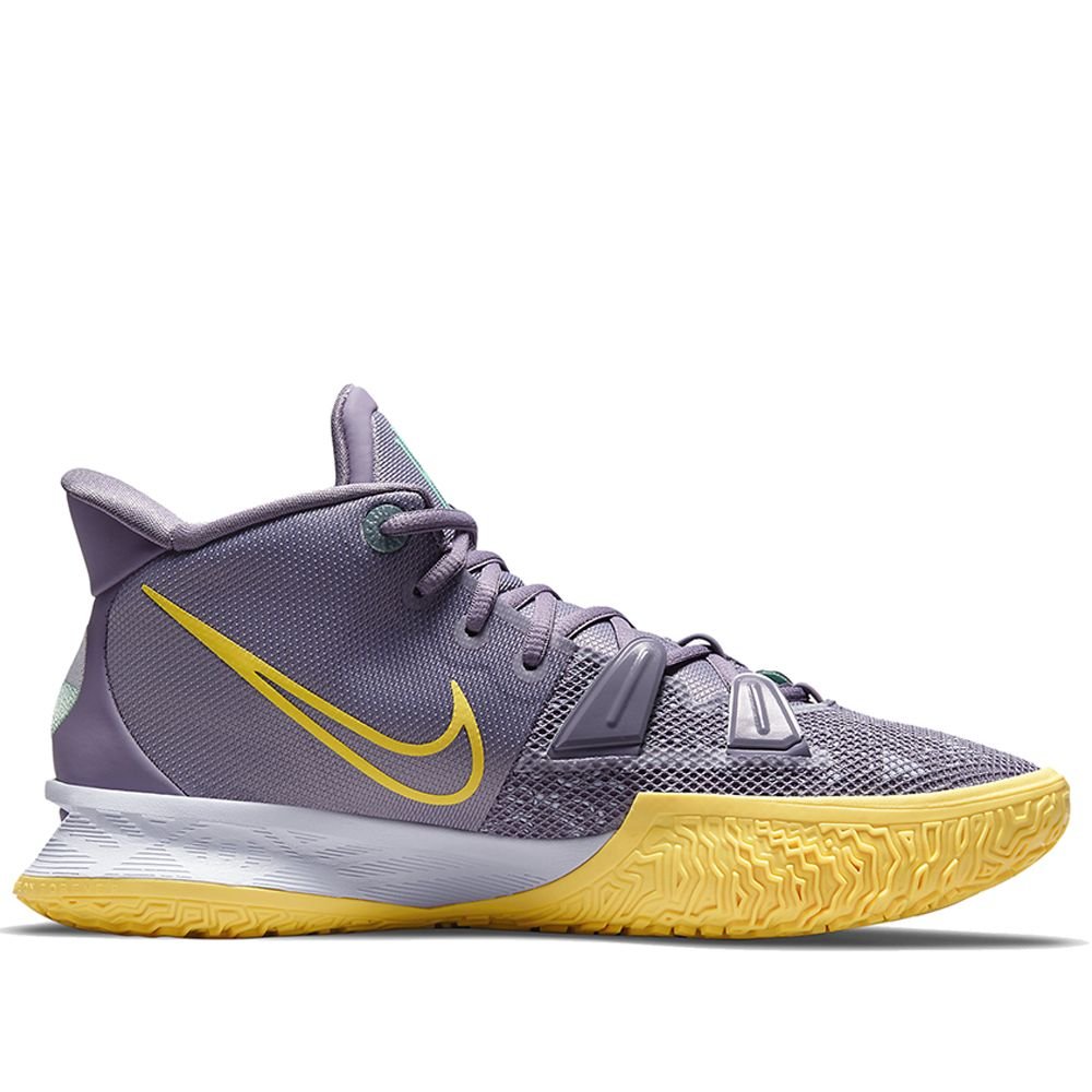 Kyrie 7 Daybreak